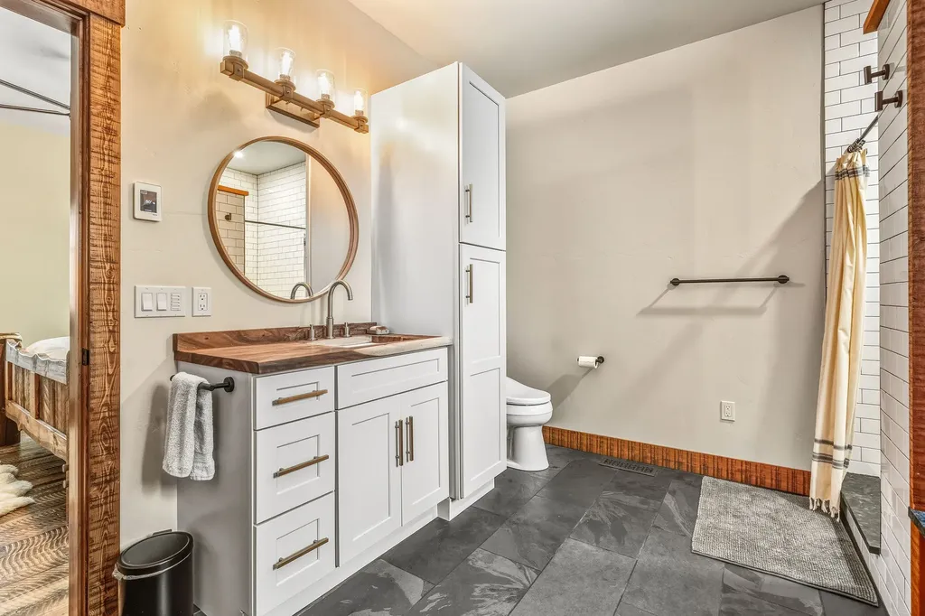 221 Belterra Lane Bigfork MT 59911