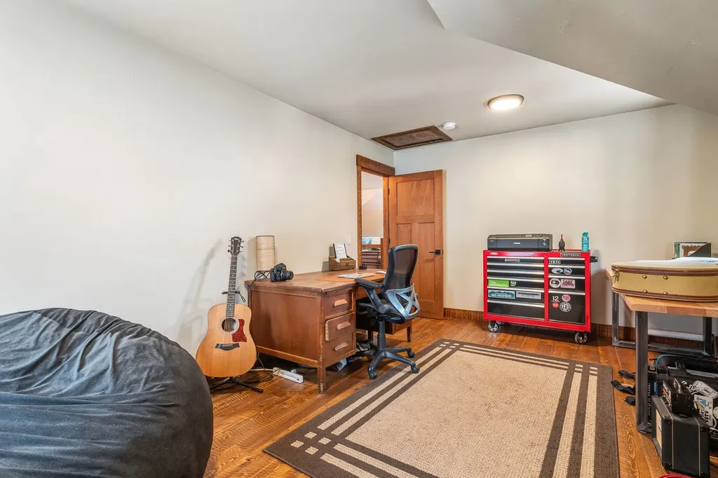 221 Belterra Lane Bigfork MT 59911