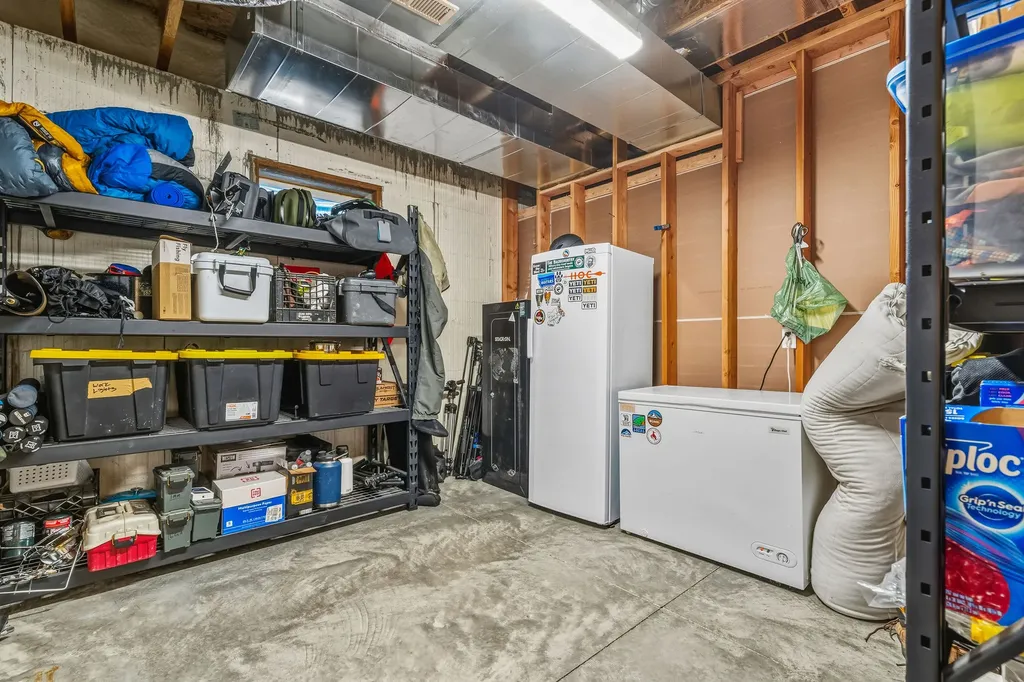 221 Belterra Lane Bigfork MT 59911