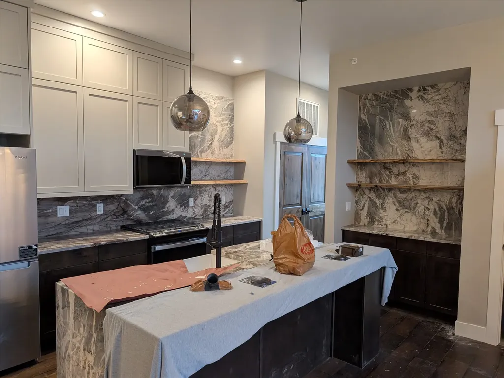 329 & 331 Baker Avenue Whitefish MT 59937