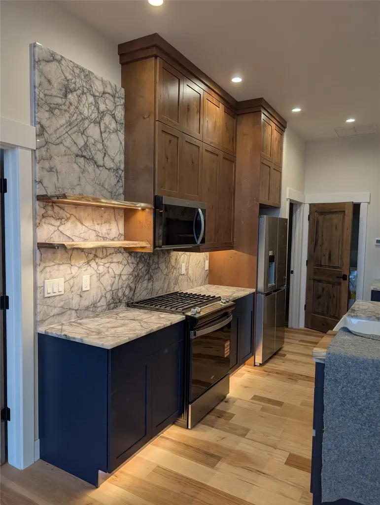 329 & 331 Baker Avenue Whitefish MT 59937