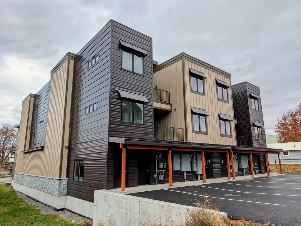 329 & 331 Baker Avenue Whitefish MT 59937