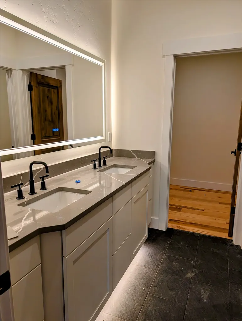 329 & 331 Baker Avenue Whitefish MT 59937