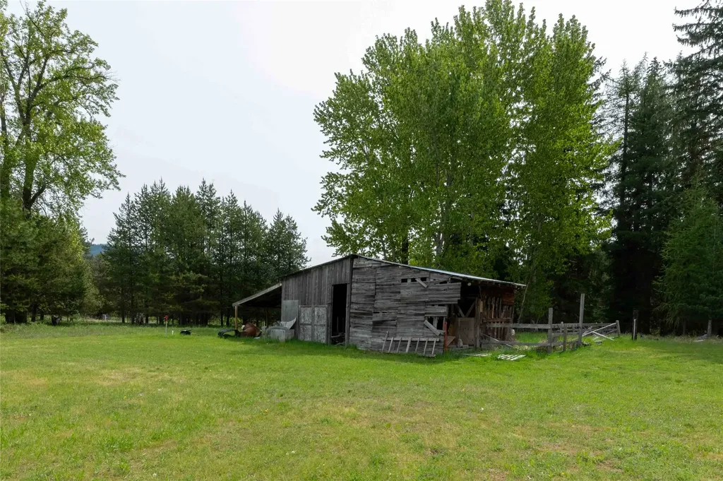 26 Willow Lane Trout Creek MT 59874