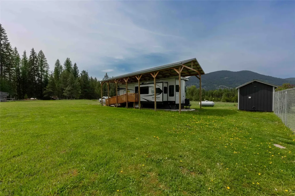 26 Willow Lane Trout Creek MT 59874