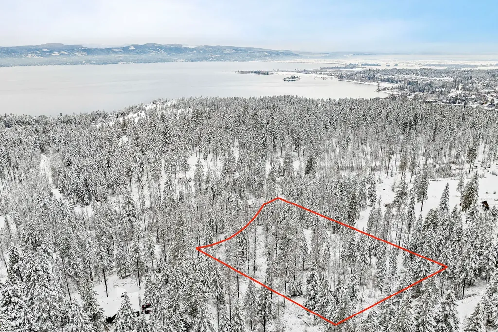 375 Ranch Road Bigfork MT 59911