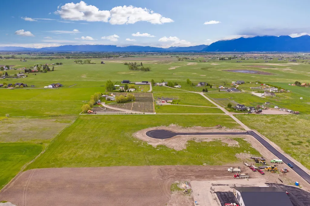 Nhn Hard Rock Road Somers MT 59932
