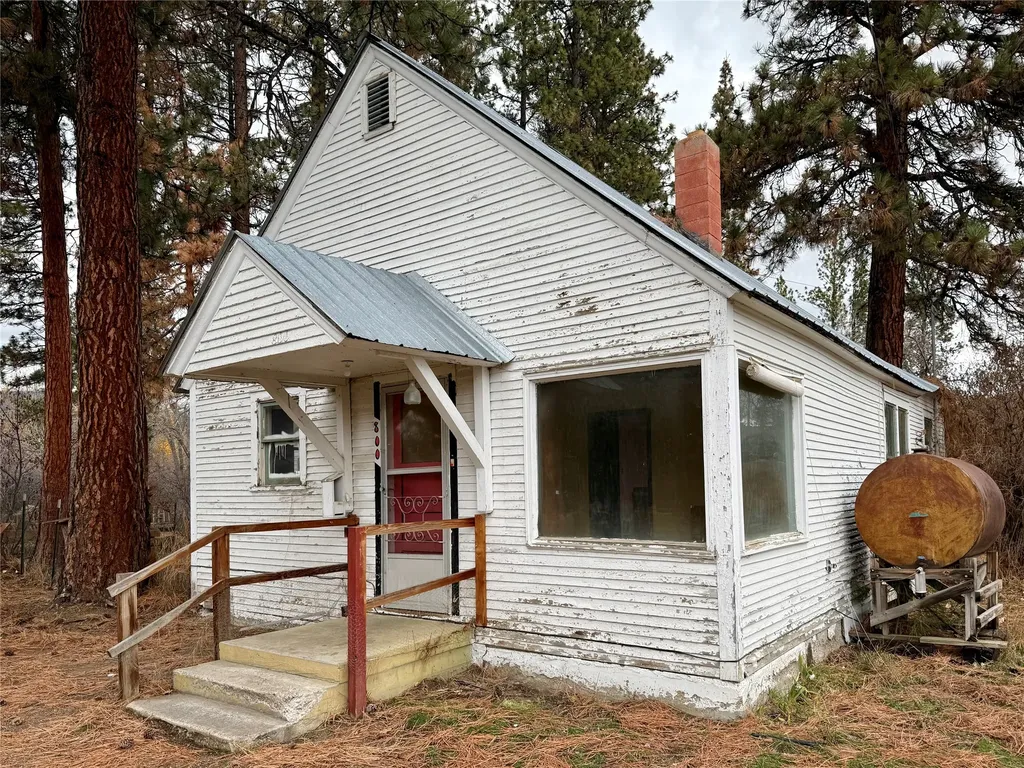 800 Central Avenue Hot Springs MT 59845