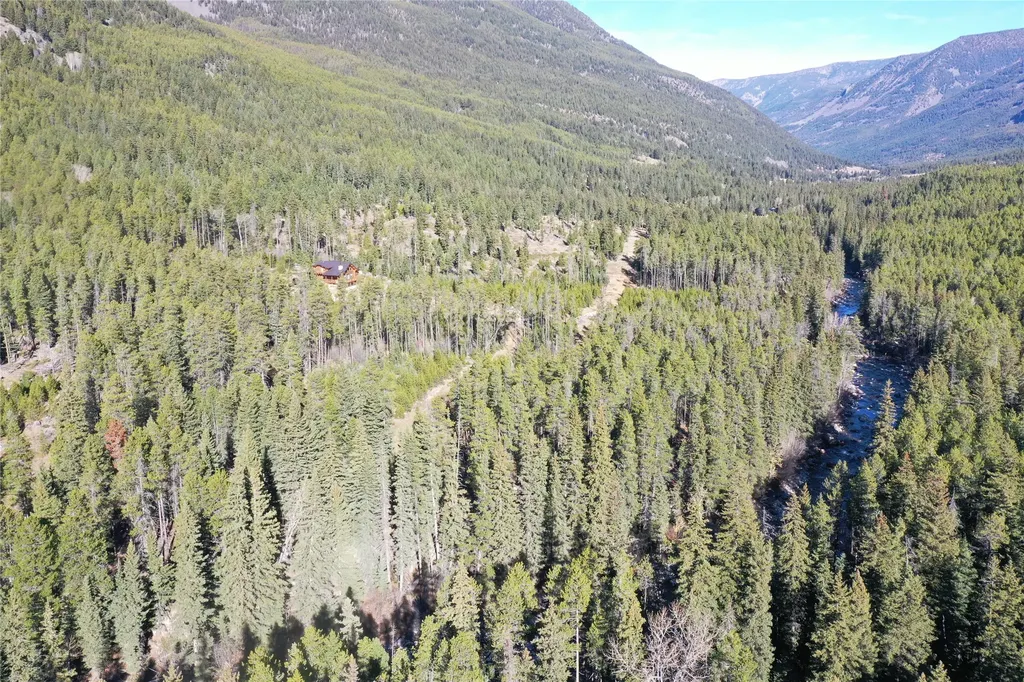 3916 Main Boulder Road Mcleod MT 59052