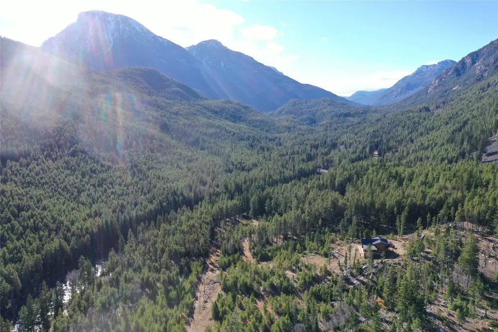 3916 Main Boulder Road Mcleod MT 59052