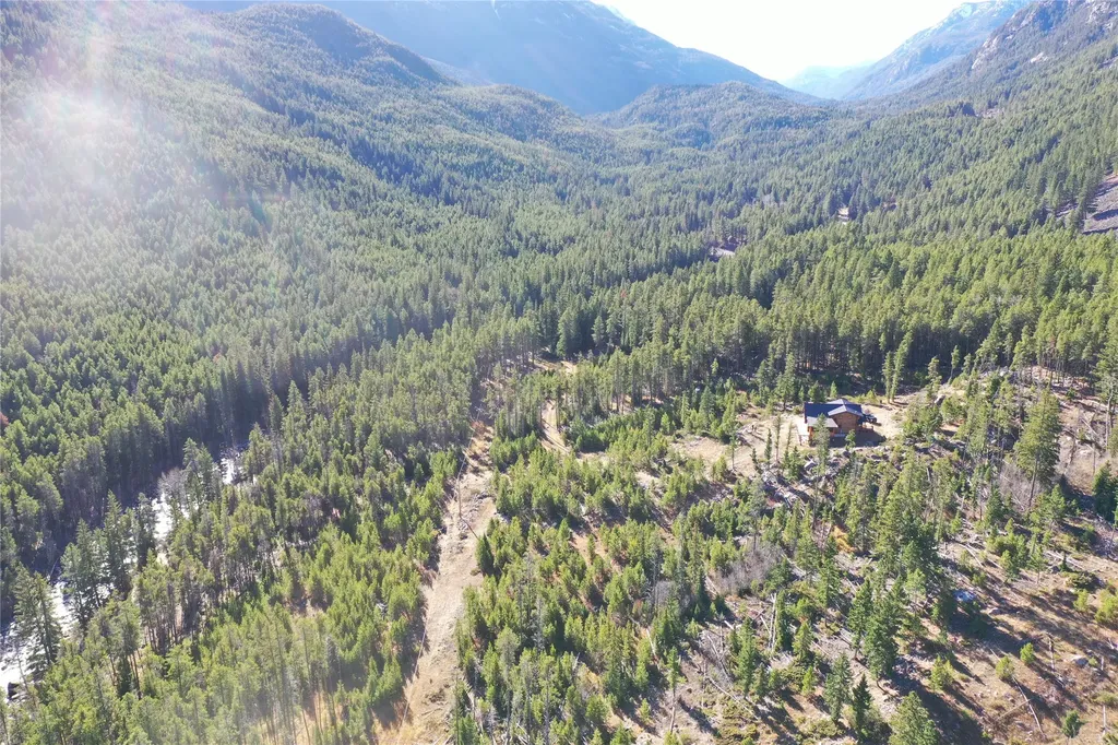 3916 Main Boulder Road Mcleod MT 59052