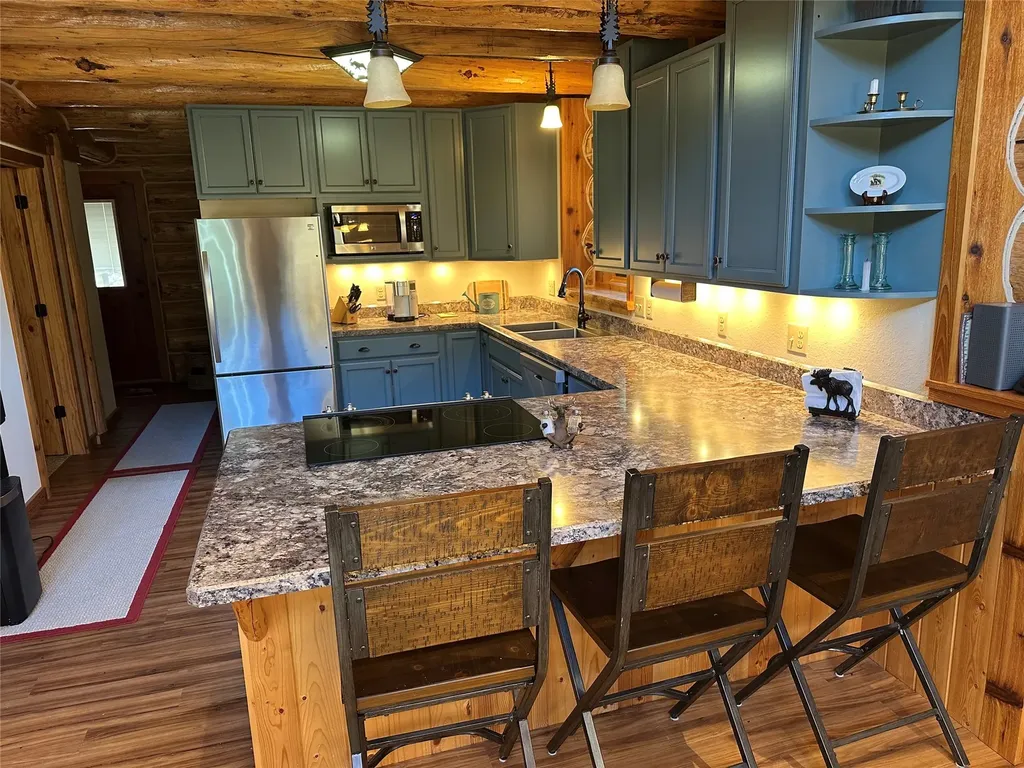 3916 Main Boulder Road Mcleod MT 59052