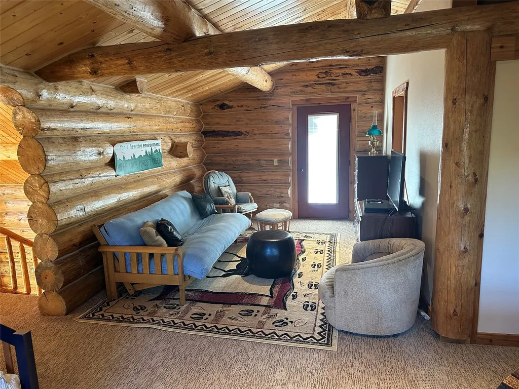 3916 Main Boulder Road Mcleod MT 59052