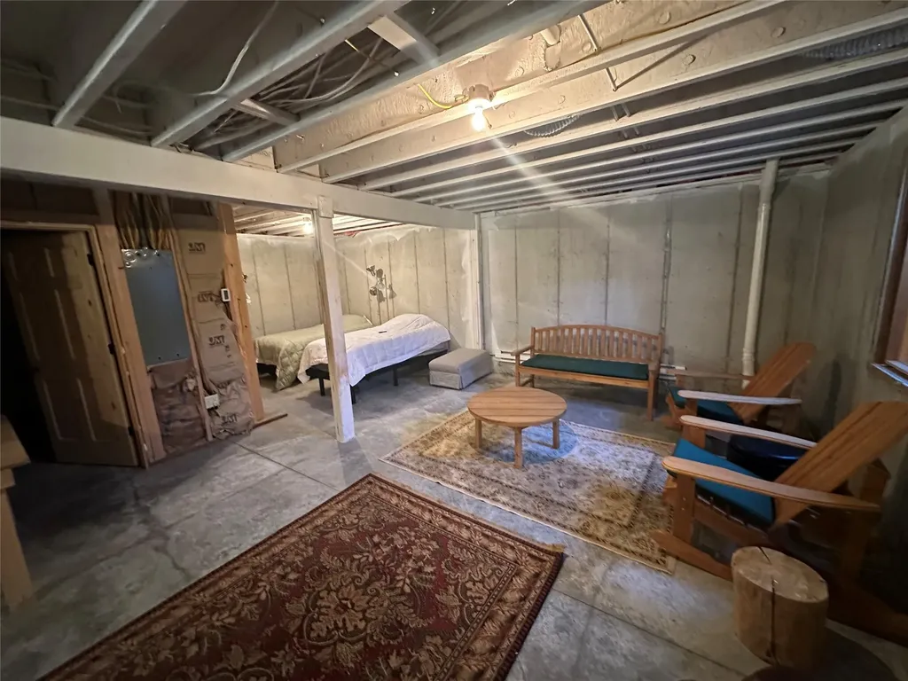 3916 Main Boulder Road Mcleod MT 59052