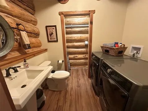 3916 Main Boulder Road Mcleod MT 59052