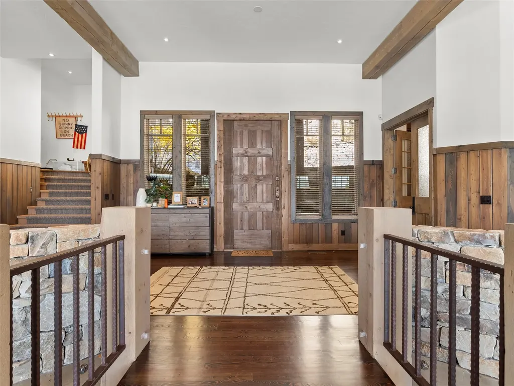 3614 E Lakeshore Drive Whitefish MT 59937