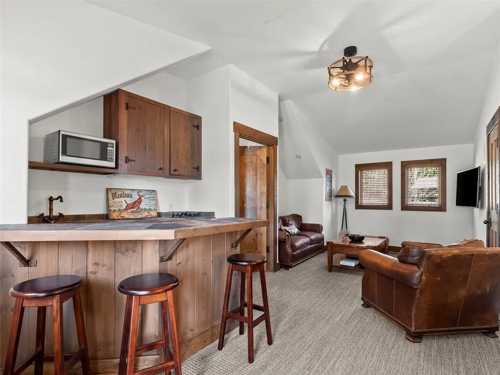 3614 E Lakeshore Drive Whitefish MT 59937
