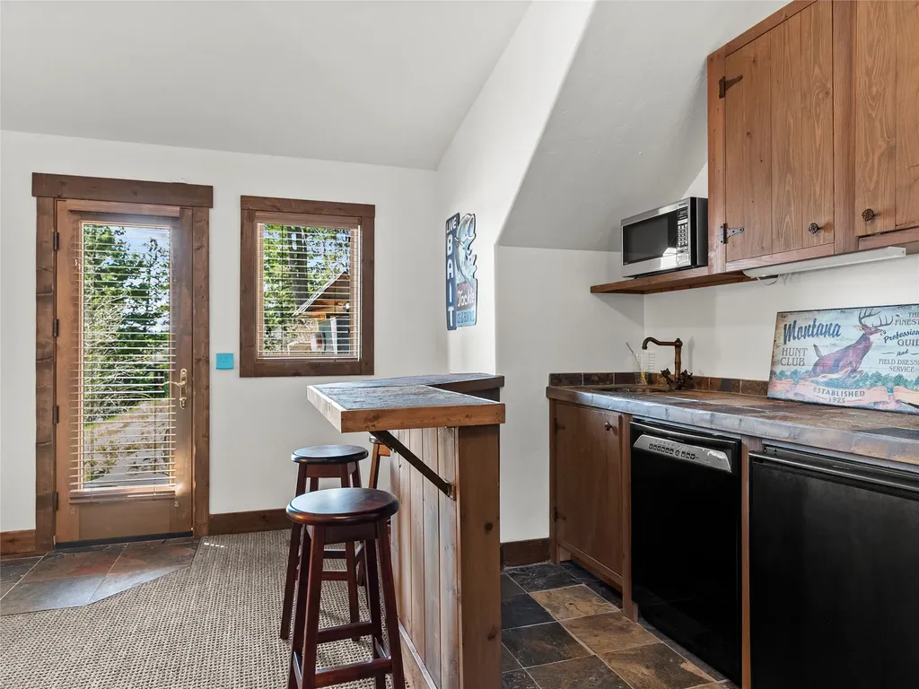 3614 E Lakeshore Drive Whitefish MT 59937