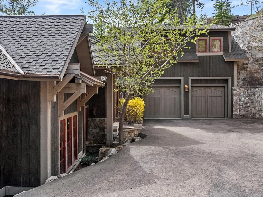 3614 E Lakeshore Drive Whitefish MT 59937