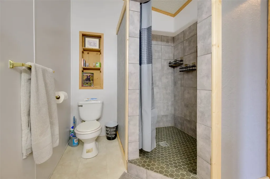 106 Hale Avenue Darby MT 59829