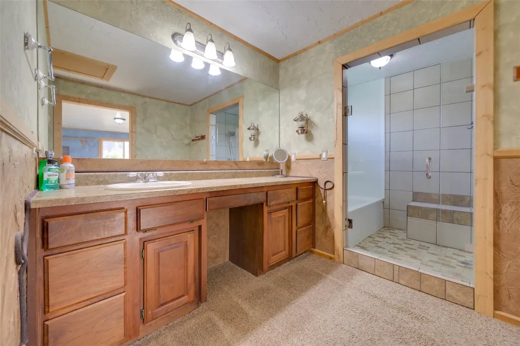 106 Hale Avenue Darby MT 59829