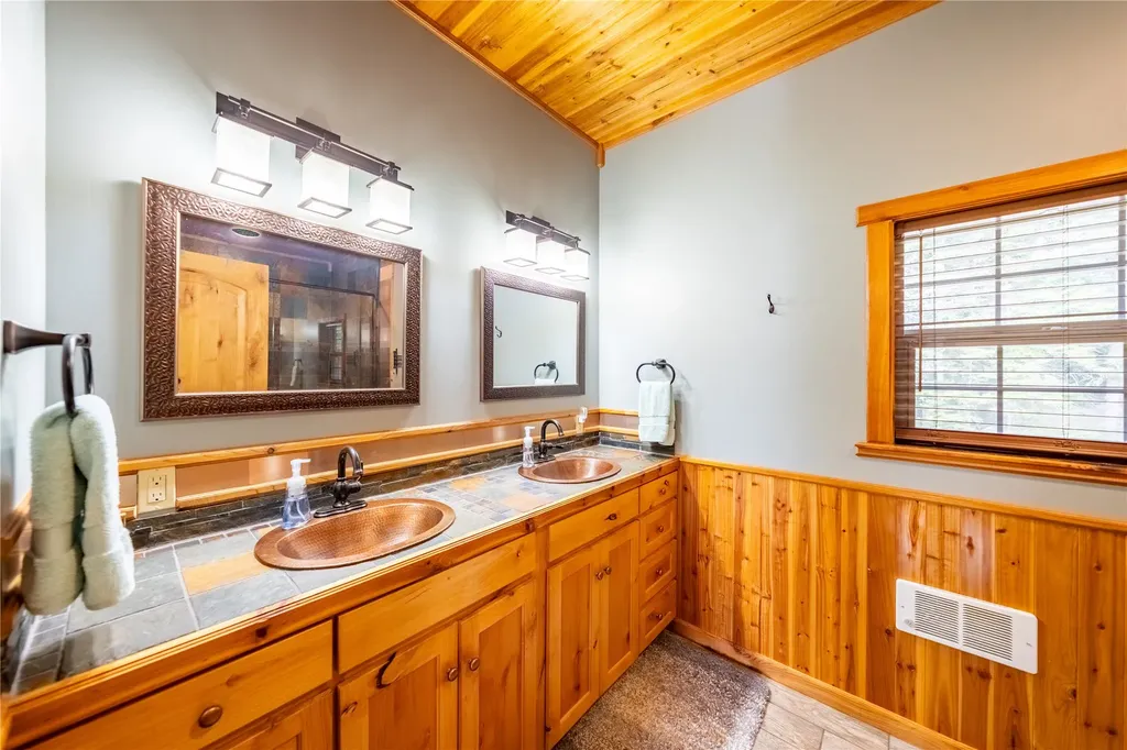 96 E Fork Bull River Road Noxon MT 59853