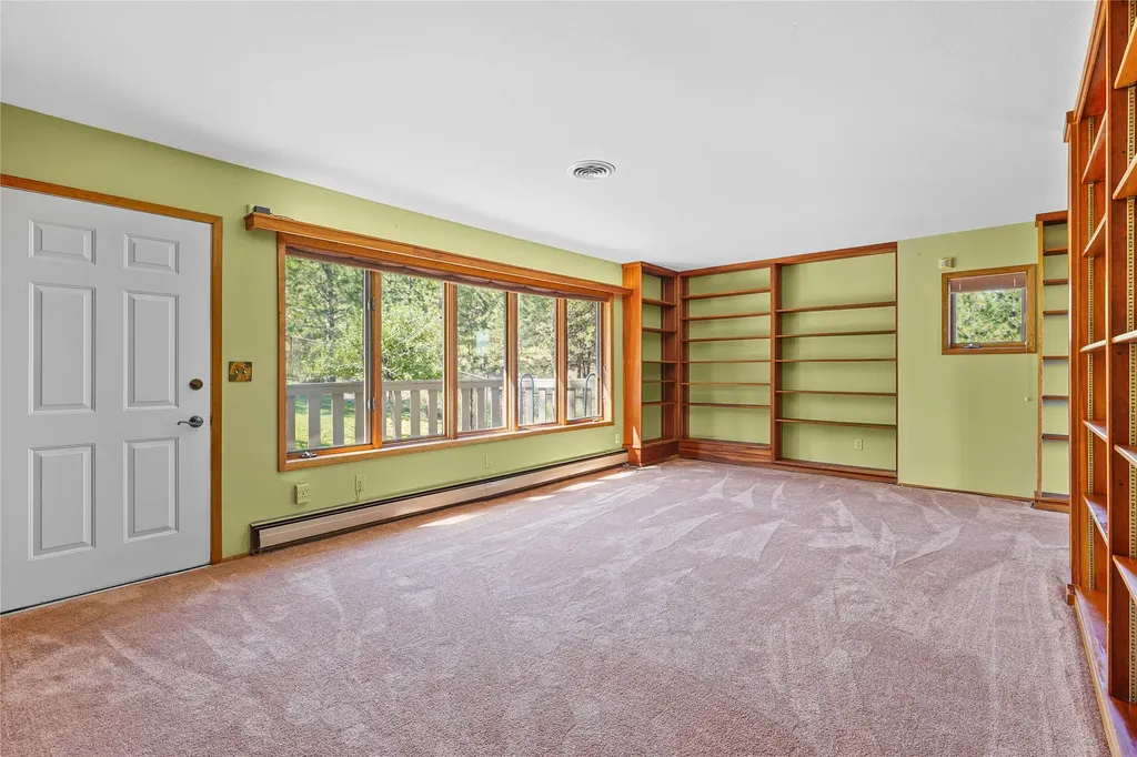 1 Columbine Drive Helena MT 59601