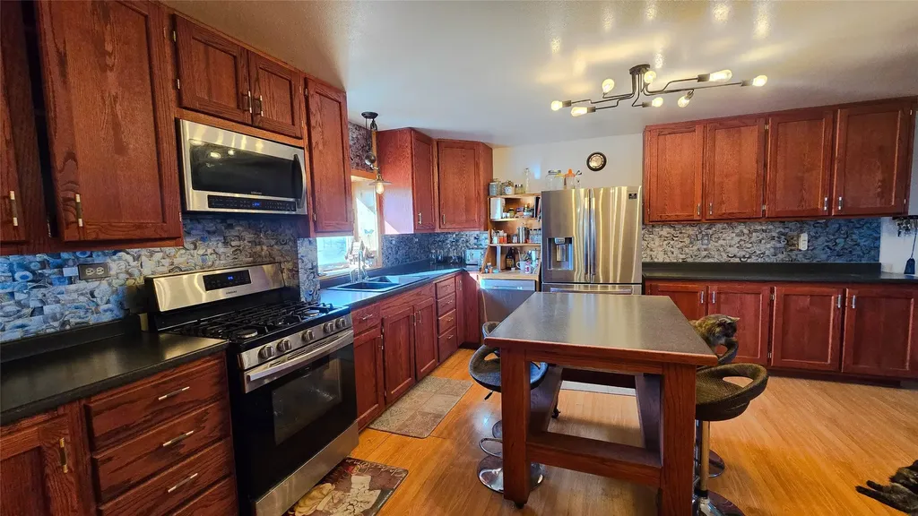 17621 Bootlegger Trail Great Falls MT 59404