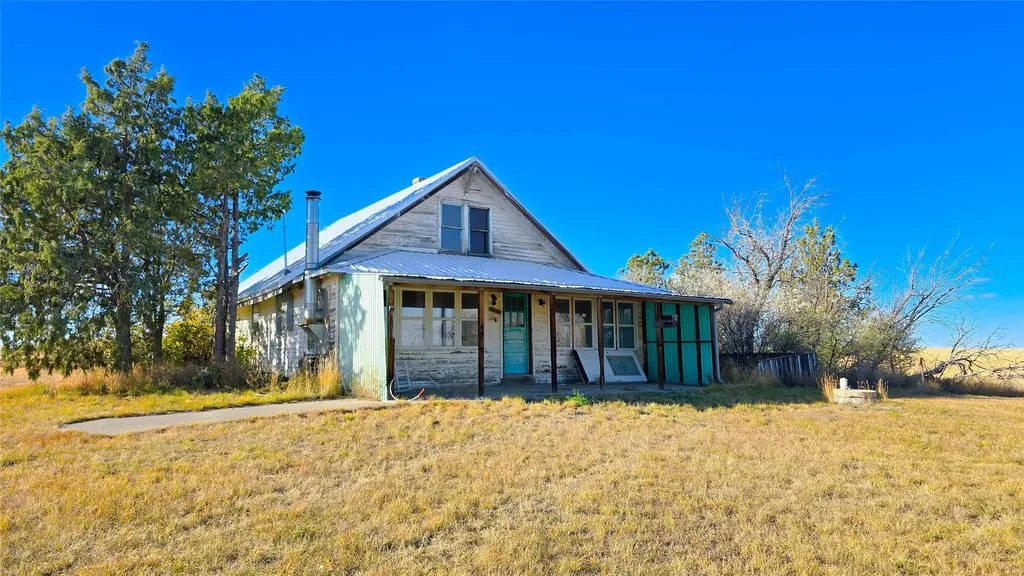 17621 Bootlegger Trail Great Falls MT 59404