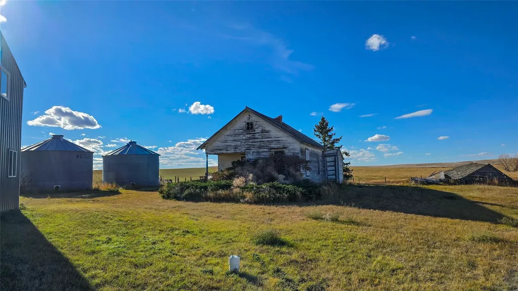 17621 Bootlegger Trail Great Falls MT 59404