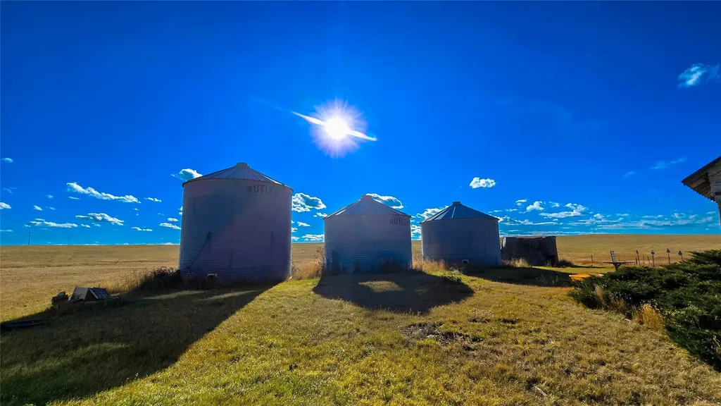 17621 Bootlegger Trail Great Falls MT 59404