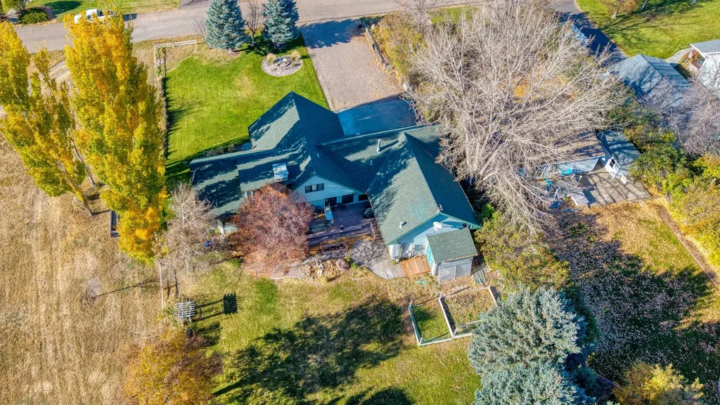 411 River Street Fort Benton MT 59442