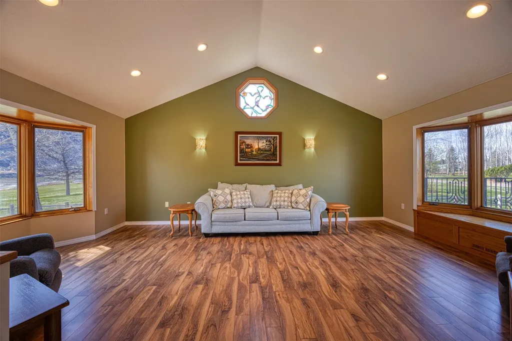 411 River Street Fort Benton MT 59442