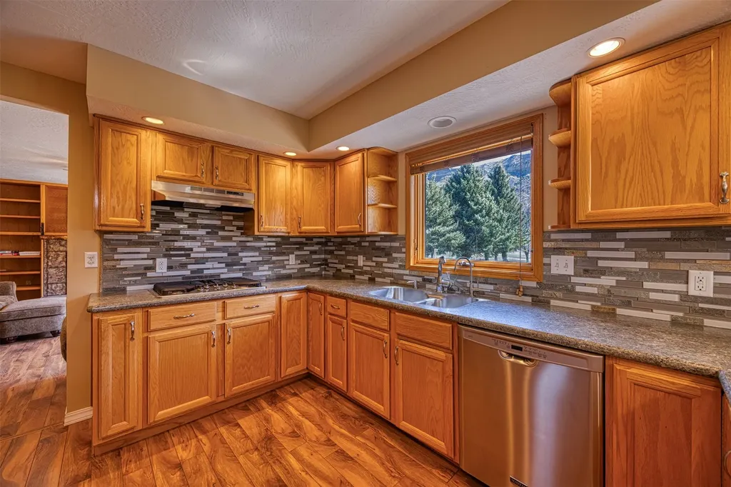411 River Street Fort Benton MT 59442