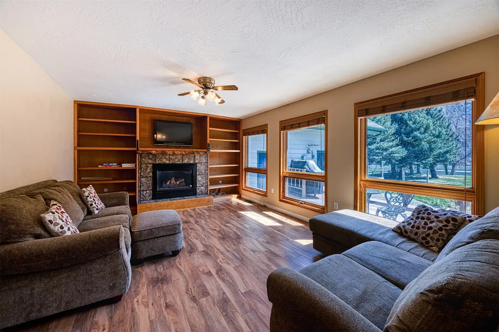 411 River Street Fort Benton MT 59442