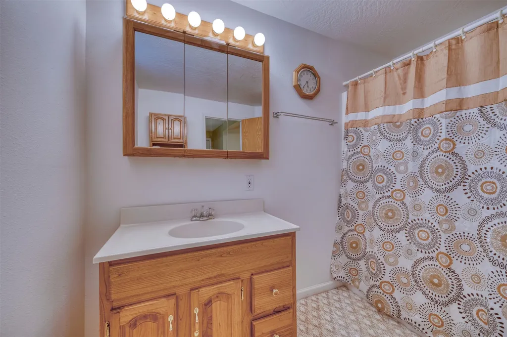 411 River Street Fort Benton MT 59442