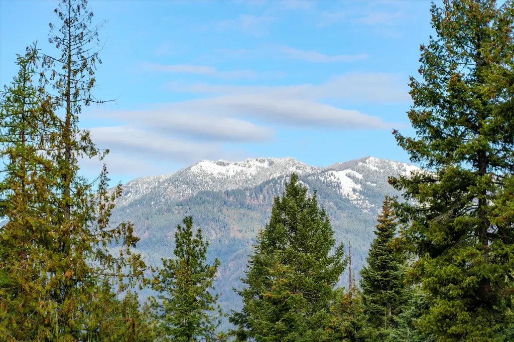 Lot 3 Mckay Minor Road Noxon MT 59853