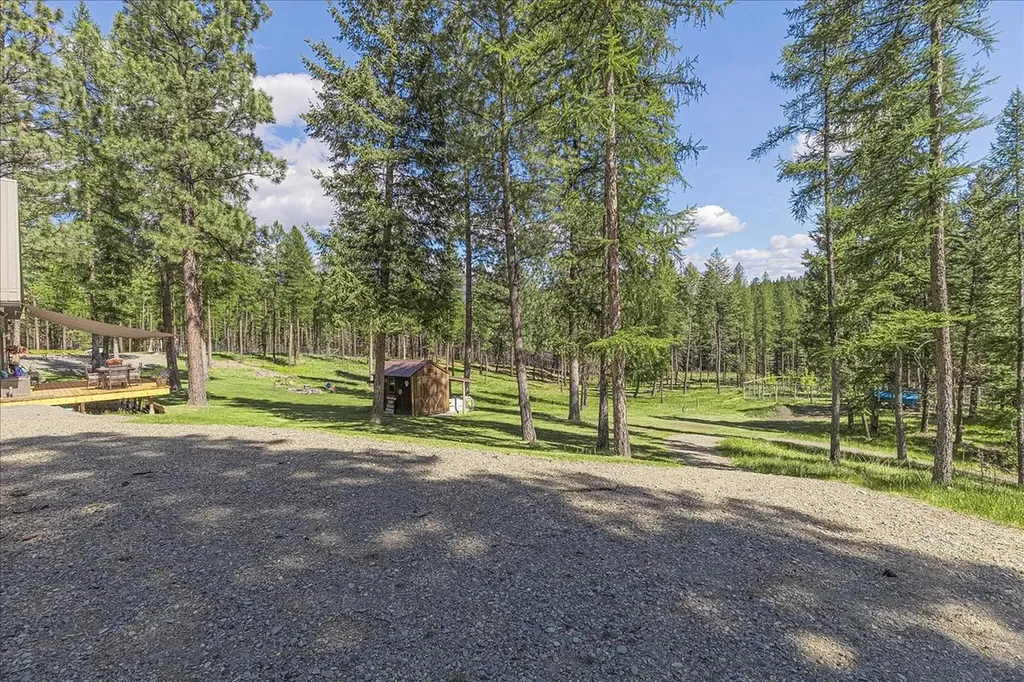 1537 Pomeroy Trail Eureka MT 59917