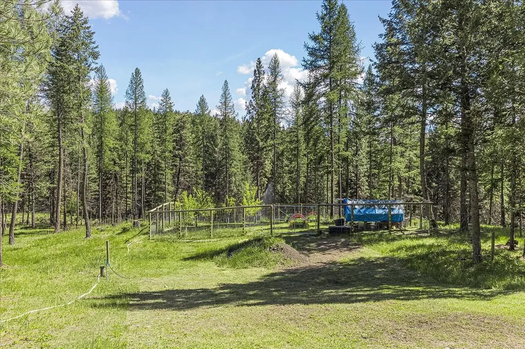 1537 Pomeroy Trail Eureka MT 59917