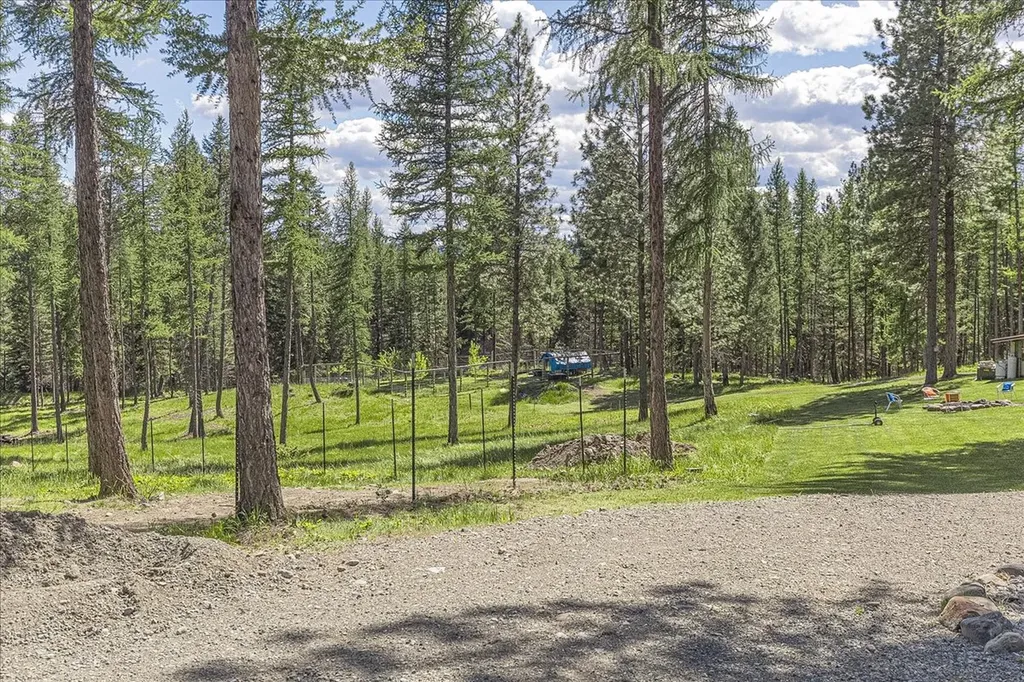 1537 Pomeroy Trail Eureka MT 59917