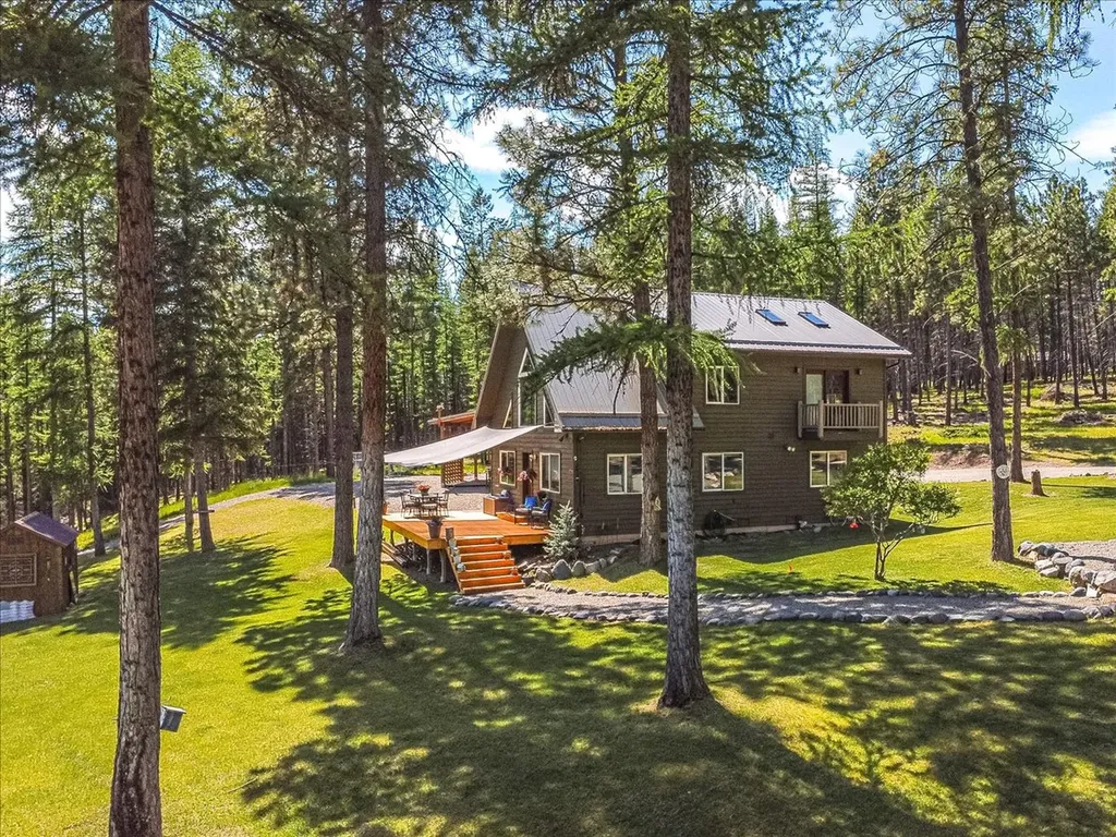1537 Pomeroy Trail Eureka MT 59917