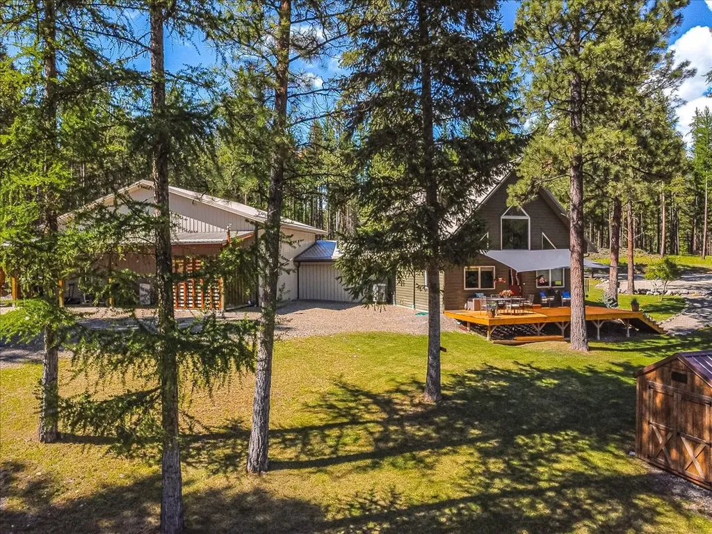 1537 Pomeroy Trail Eureka MT 59917