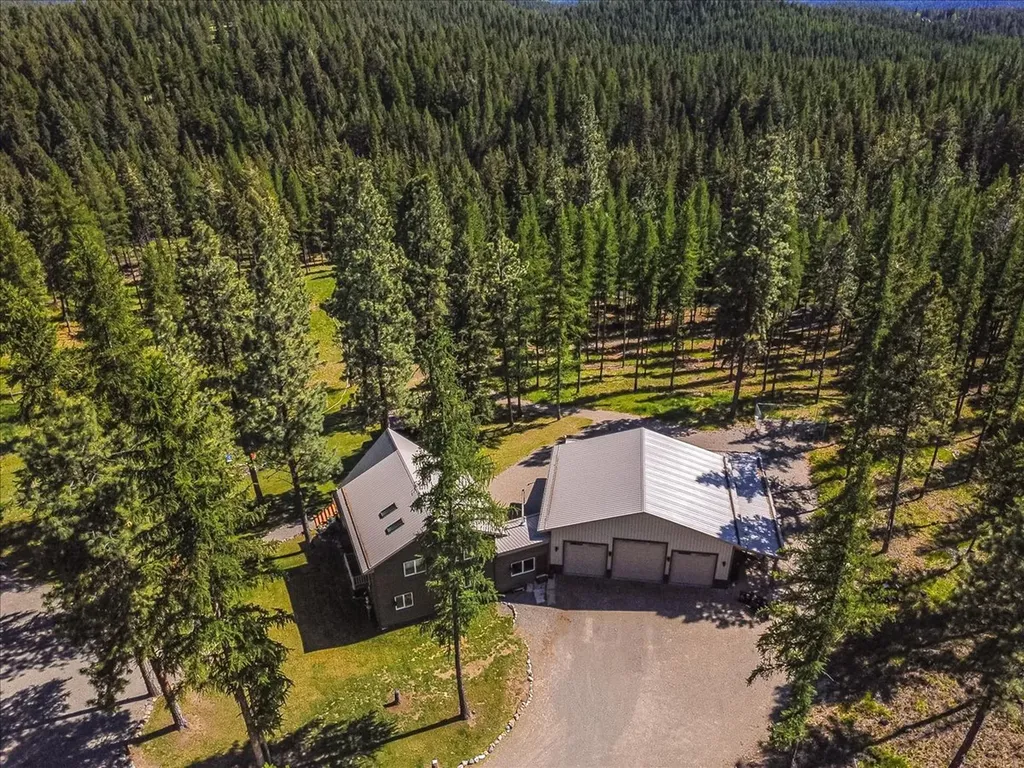 1537 Pomeroy Trail Eureka MT 59917