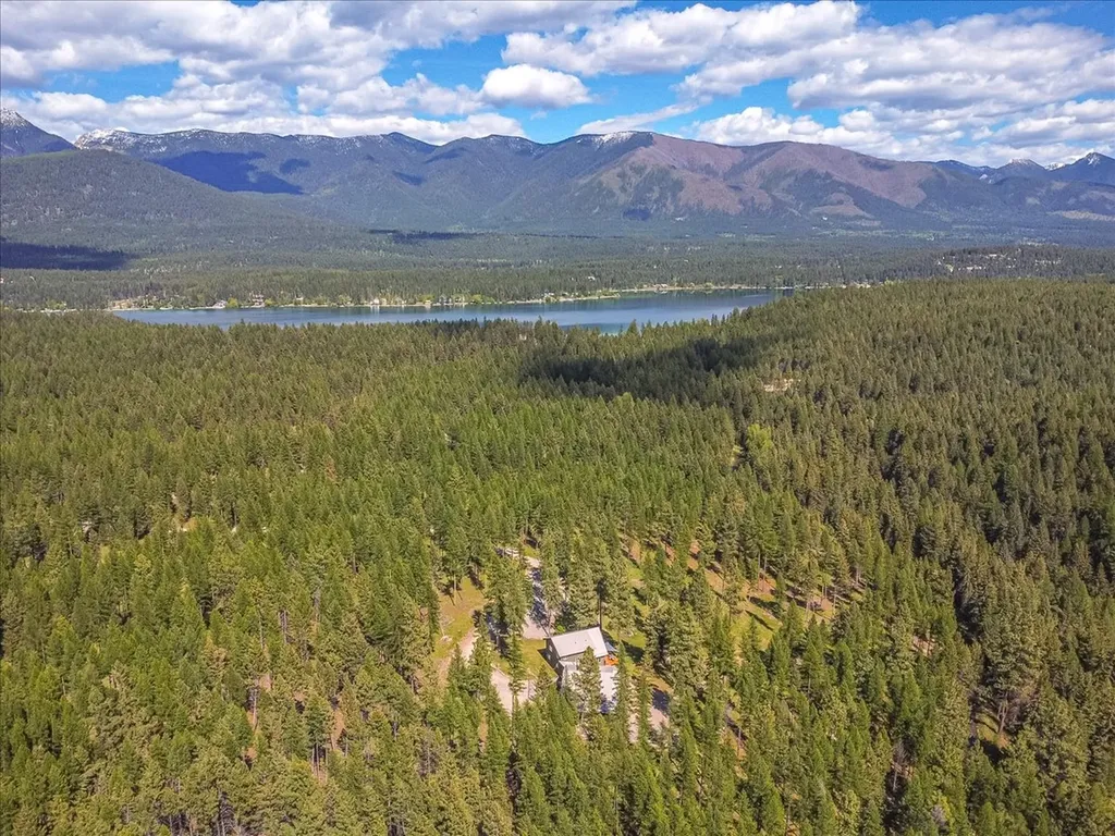1537 Pomeroy Trail Eureka MT 59917