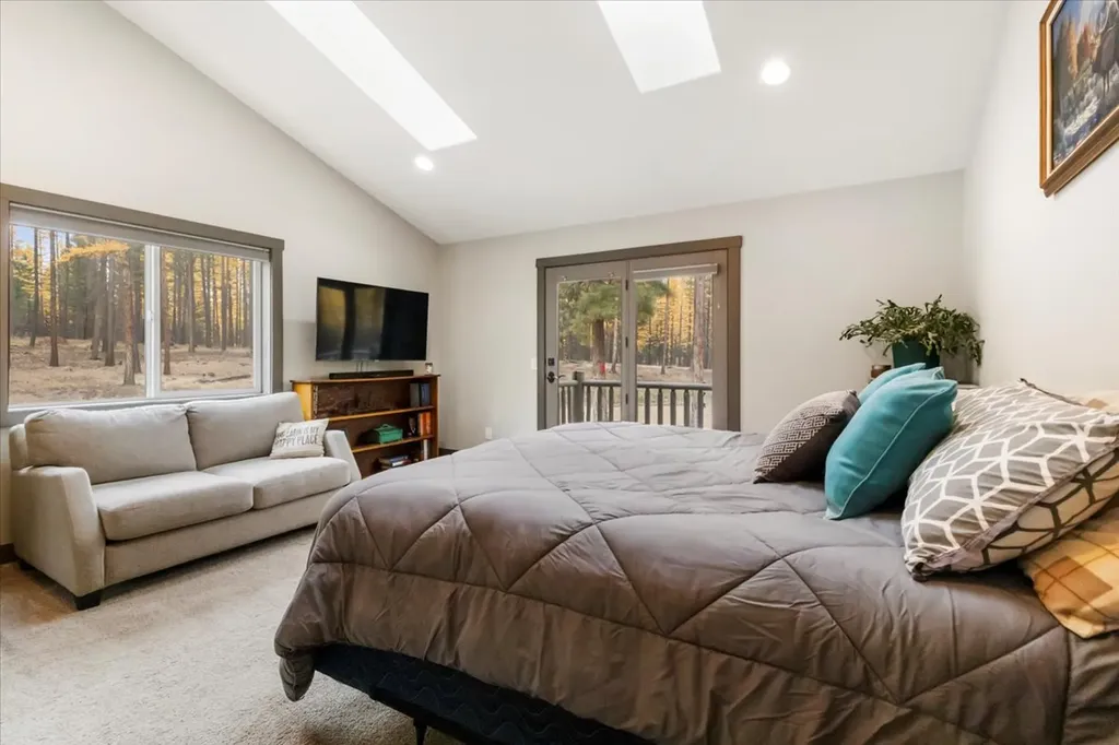 1537 Pomeroy Trail Eureka MT 59917