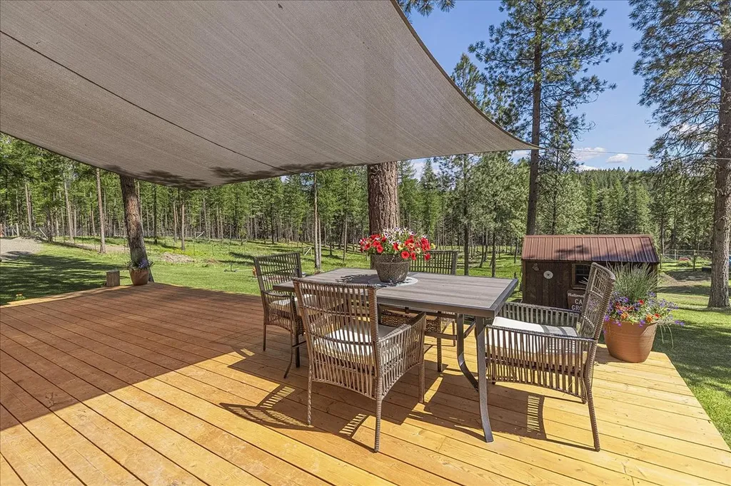 1537 Pomeroy Trail Eureka MT 59917