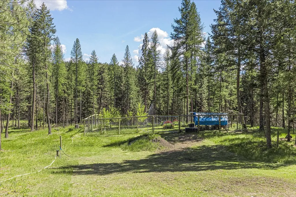 1537 Pomeroy Trail Eureka MT 59917