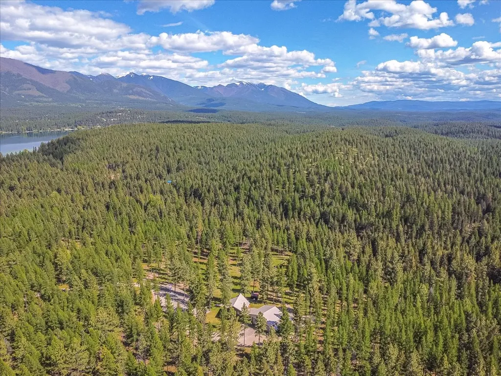 1537 Pomeroy Trail Eureka MT 59917