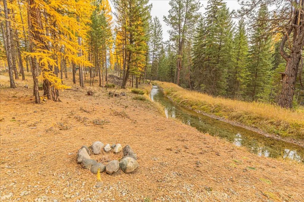 1537 Pomeroy Trail Eureka MT 59917