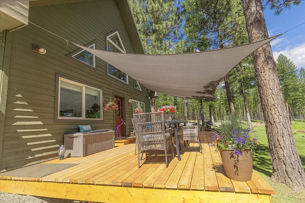 1537 Pomeroy Trail Eureka MT 59917